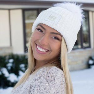 love your melon white pom